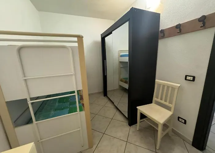 Pm 20 Via Alessandro Nanni *